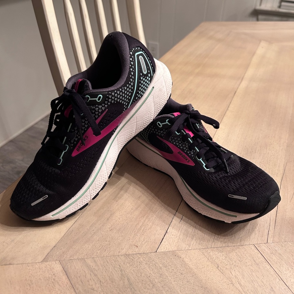 Brooks Women's Black Running Shoes with Pink and Mint Accents
